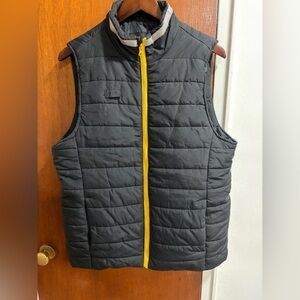 Twinhill Quilted Puffer Vest Size M  BLACK With YELLOW Zipper Lined